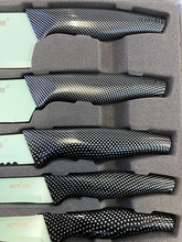 Load image into Gallery viewer, JADE coated NON-STICK 5 piece KNIFE set/ juego de CUCHILLOS de 5 piezas de JADE
