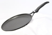 Load image into Gallery viewer, Neware 11"/28cm Marble Round LARGE Griddle for GAS stoves/ Comal GRANDE redondo para estufas de GAS