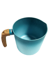 Cargar imagen en el visor de la galería, NEWARE Terracotta TURQUOISE 12 Piece Cooking Set with Milk Cup/ Batería TURQUESA de 12 piezas de Terracotta con POCILLO
