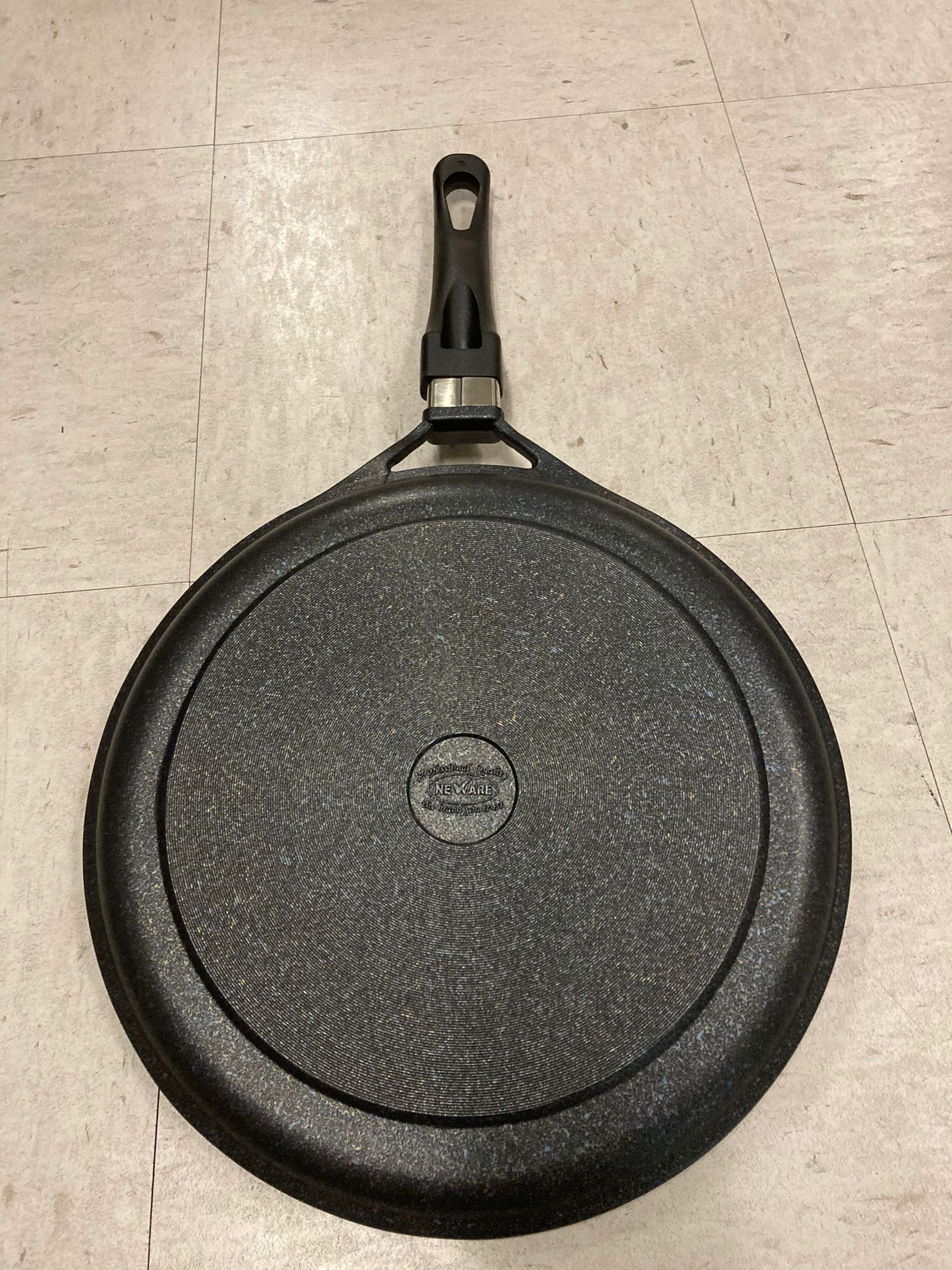 Neware Marble Griddle 2-PACK - Includes Round 12.6"(32cm) & Square griddles 11"(28cm) for ALL types of stoves/ JUEGO de 2 COMALES redondo y cuadrado para TODO tipo de ESTUFAS